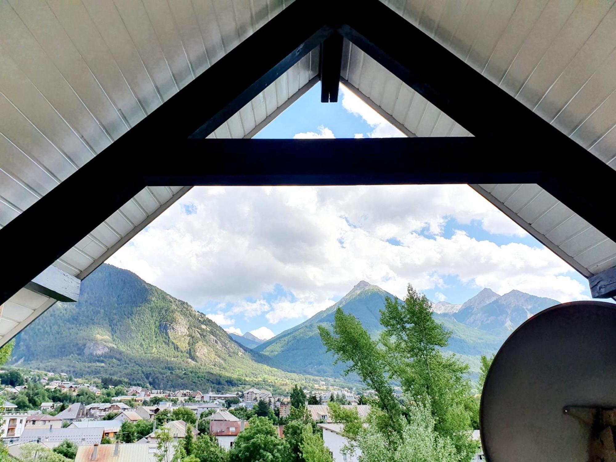 Au Pre Du Moulin - Centre Ville Briançon Eksteriør billede